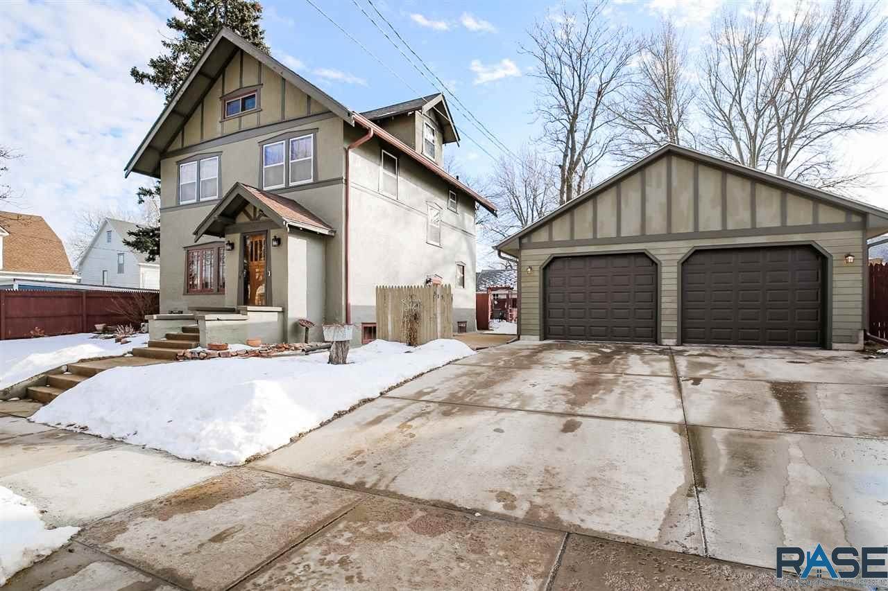 515 17th St - Photo 1