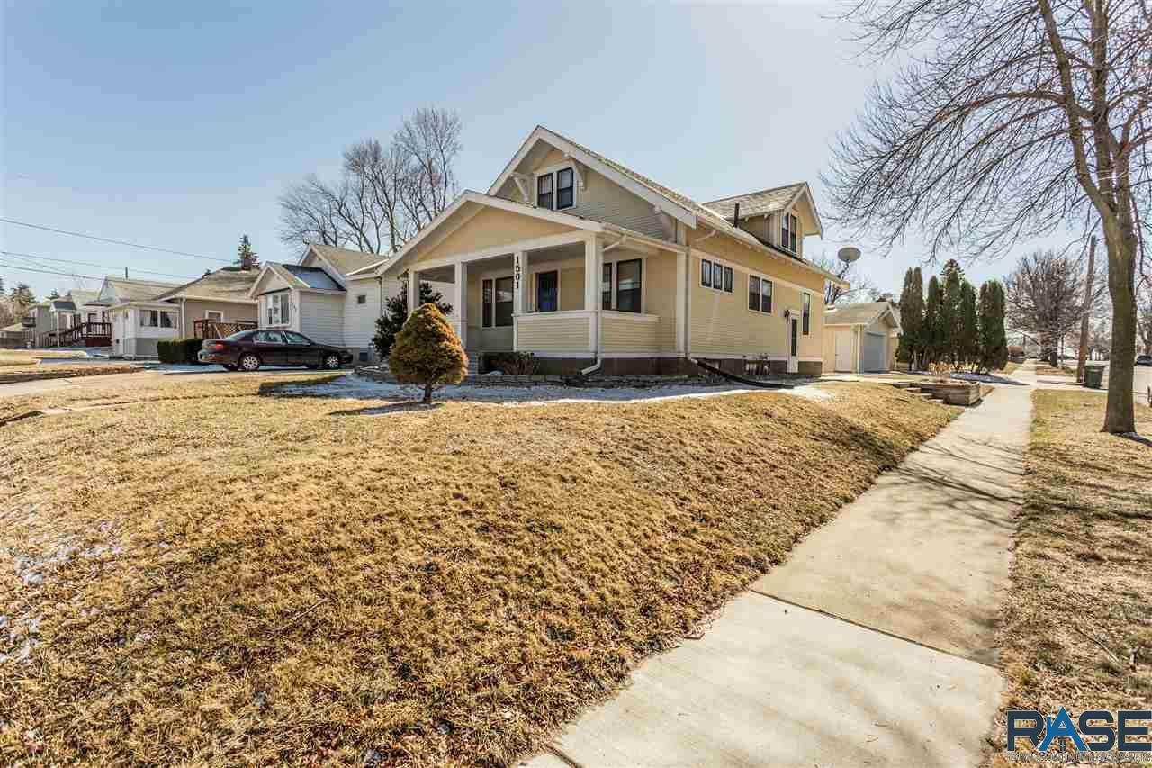 1501 8th St - Photo 1