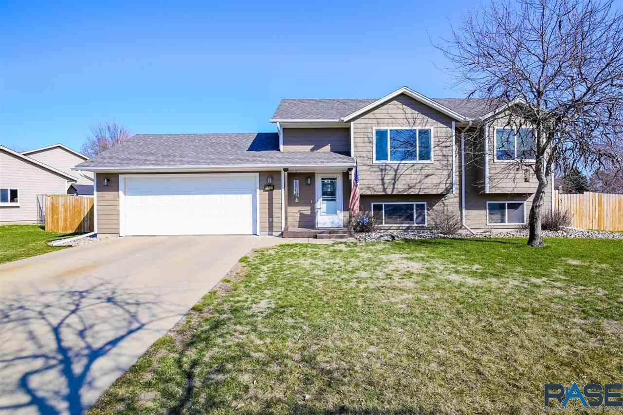 1408 Lakota Ave - Photo 1