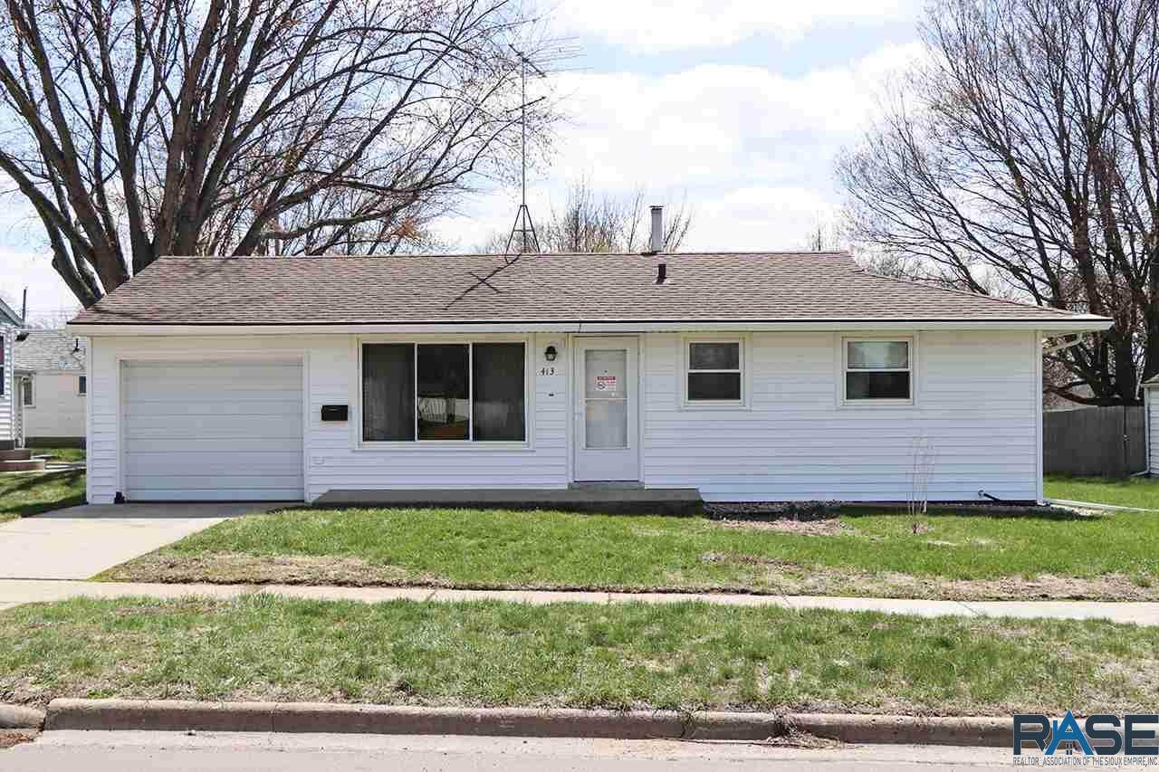 413 Lynn Ave - Photo 1