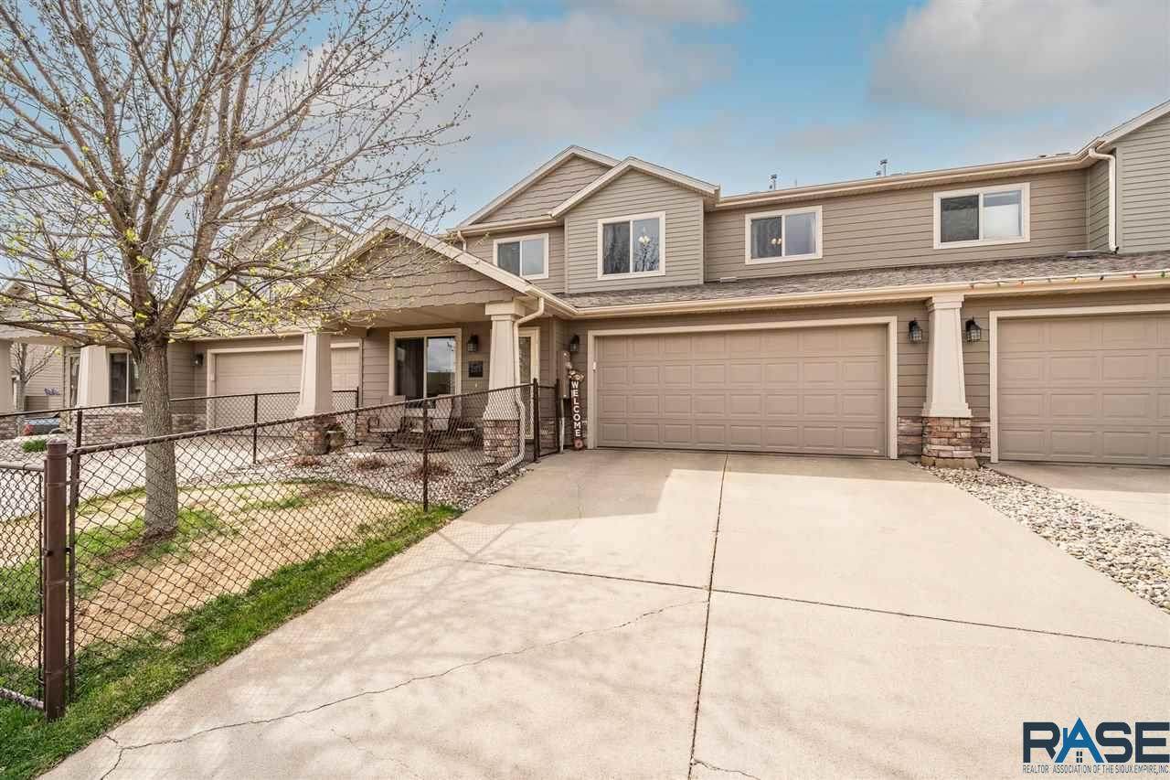 2813 Brome Pl - Photo 1