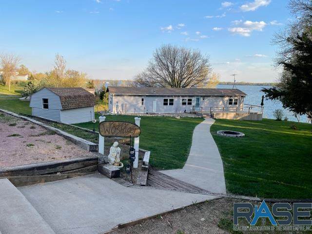6359 Fischer Cir - Photo 1