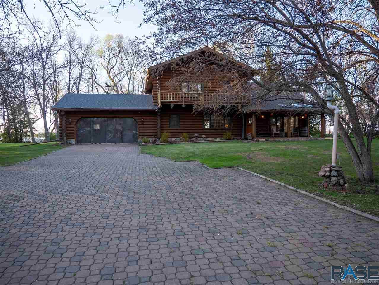 48756 200th St - Photo 1