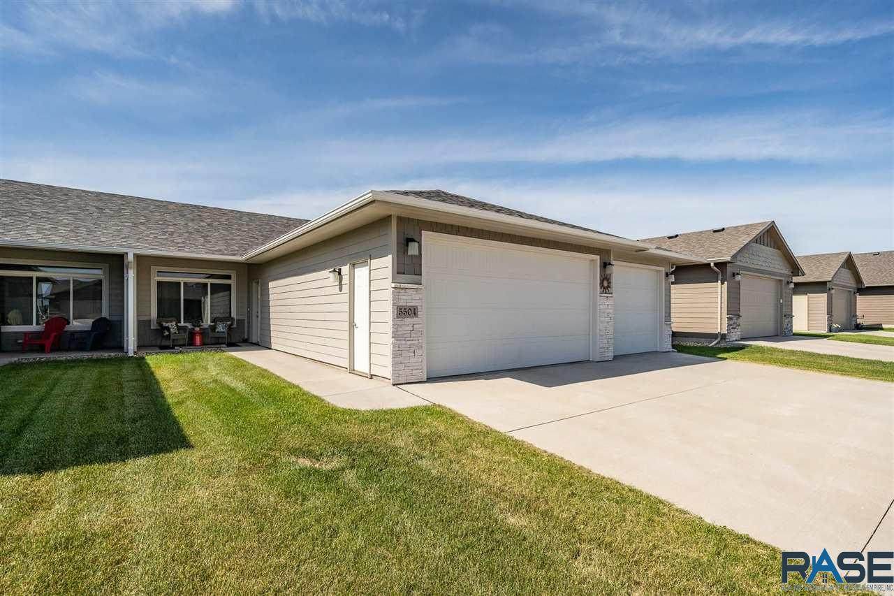 5504 Woodsedge Trl - Photo 1