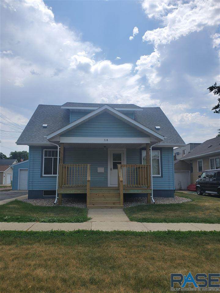 318 5th St - Photo 1