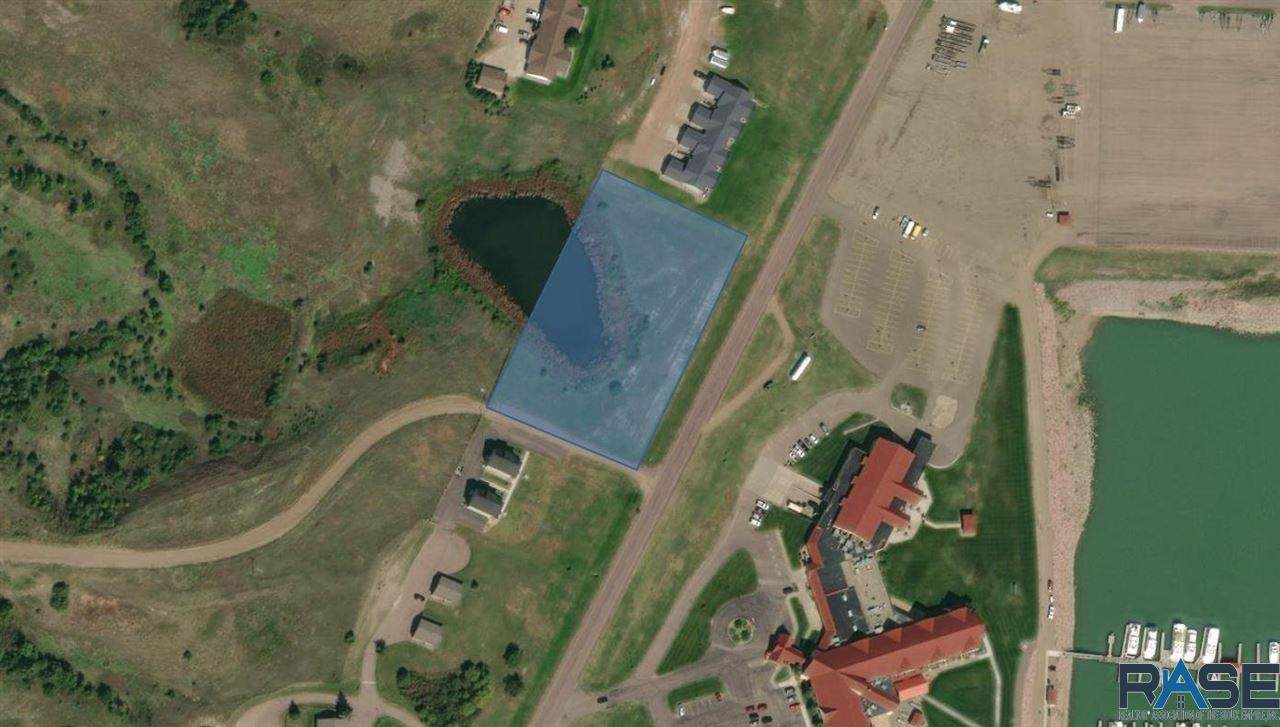 1 Shoreline Dr - Photo 1