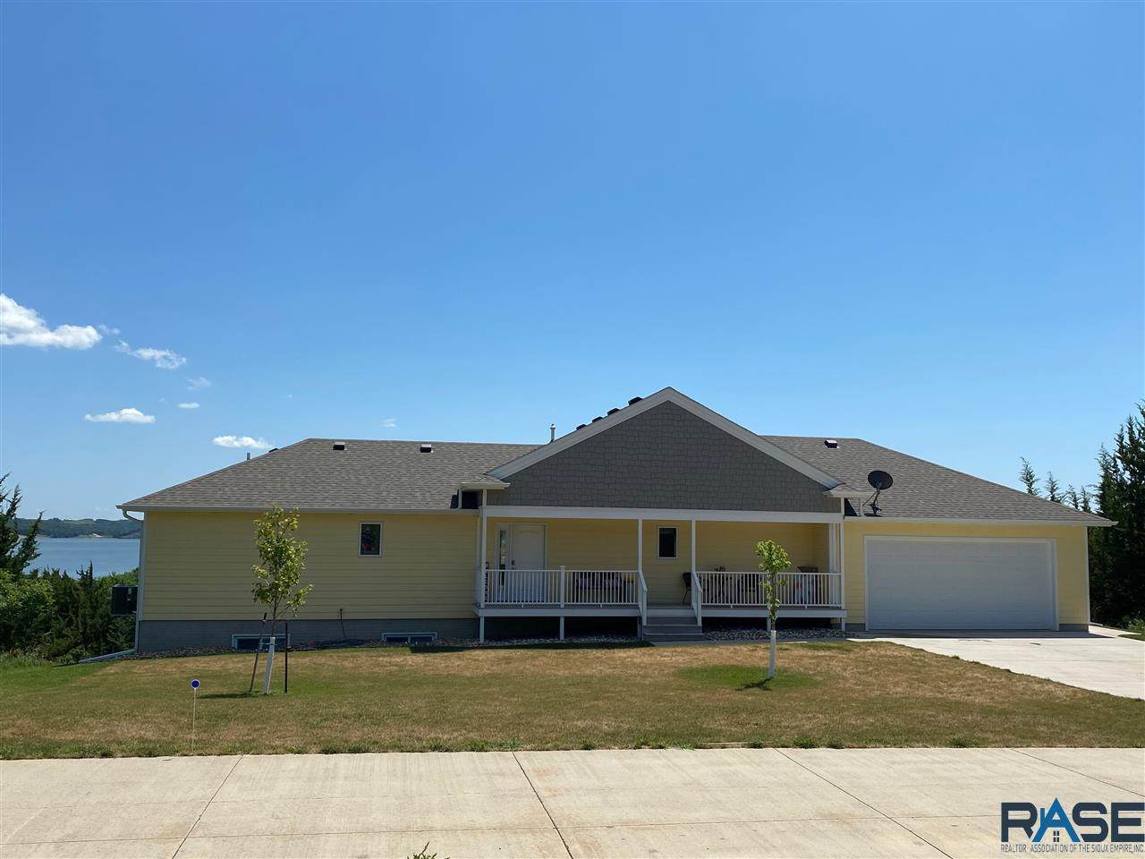 105 Okie Dokie Ln - Photo 1