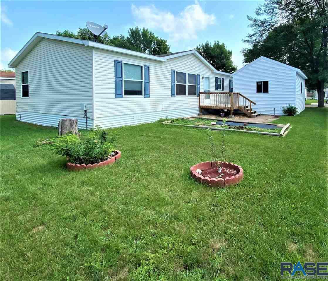 915 Sunburst Pl - Photo 1
