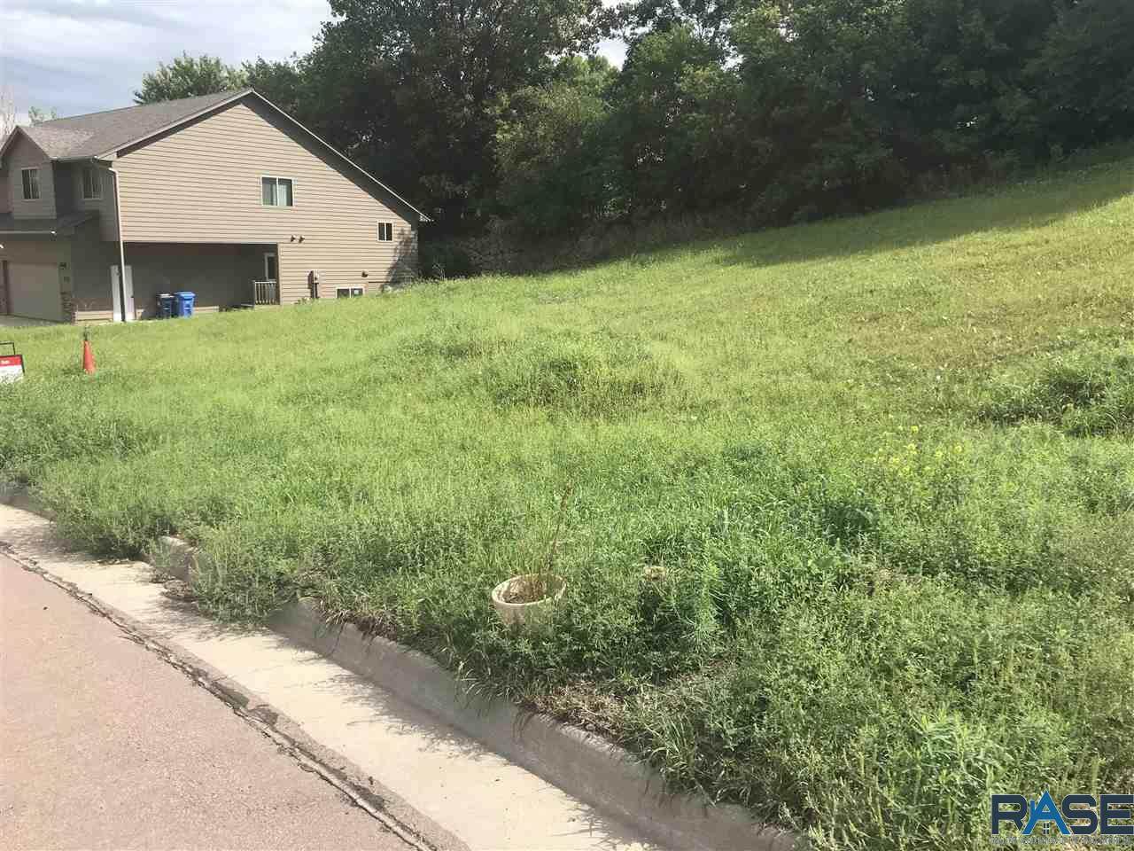 1901 E Tracy Ln - Photo 1