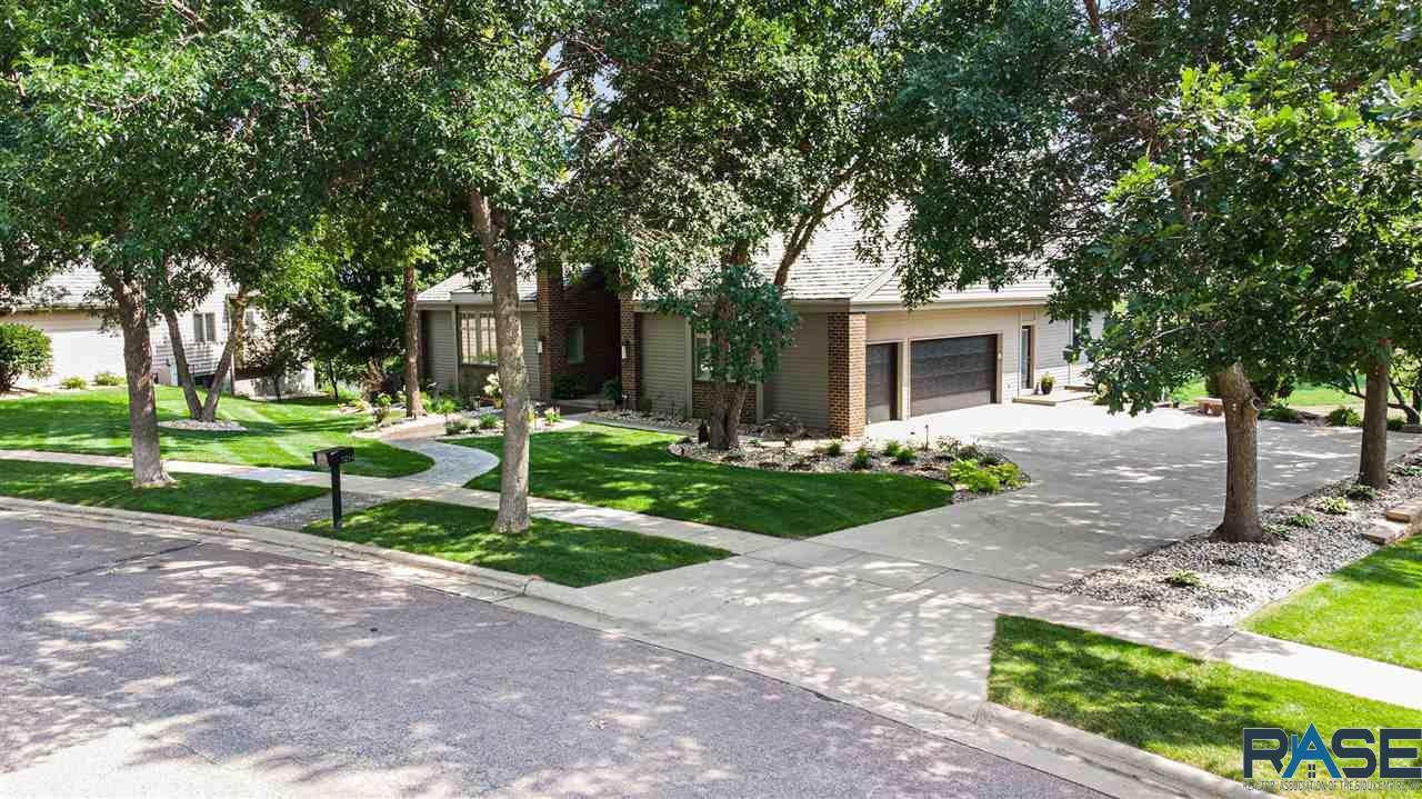 5234 Sweetbriar Ct - Photo 1