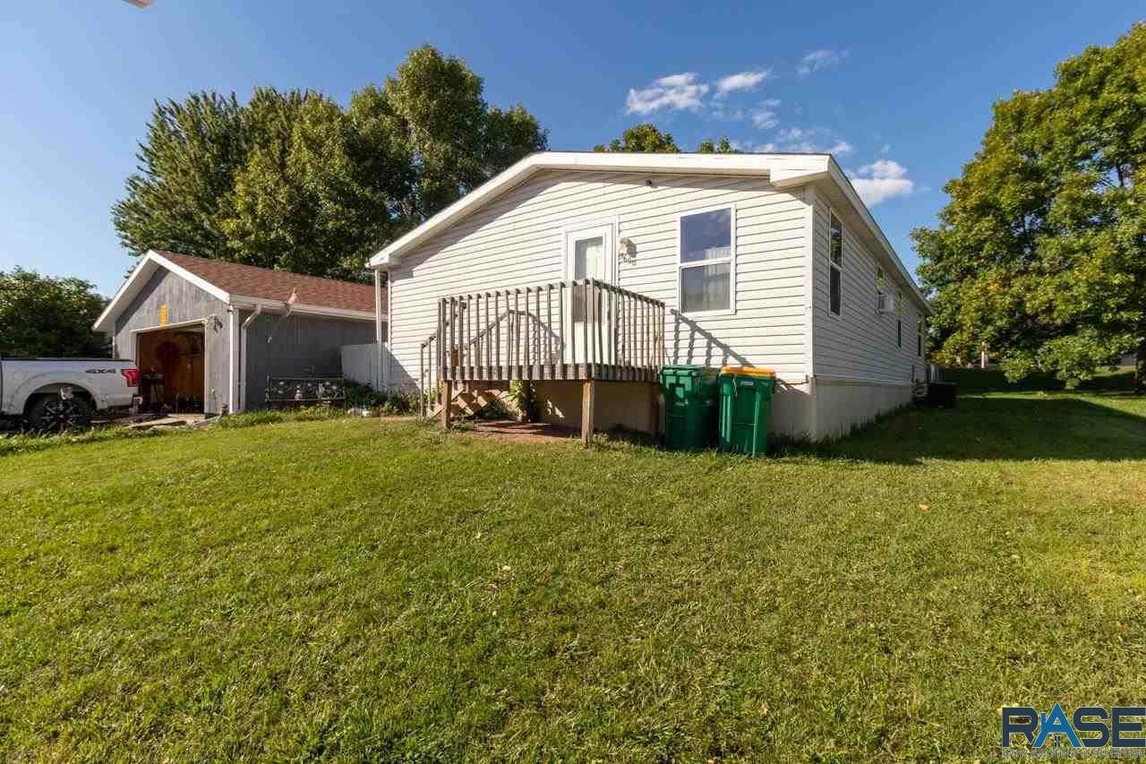 5600 Falcon Pl - Photo 1