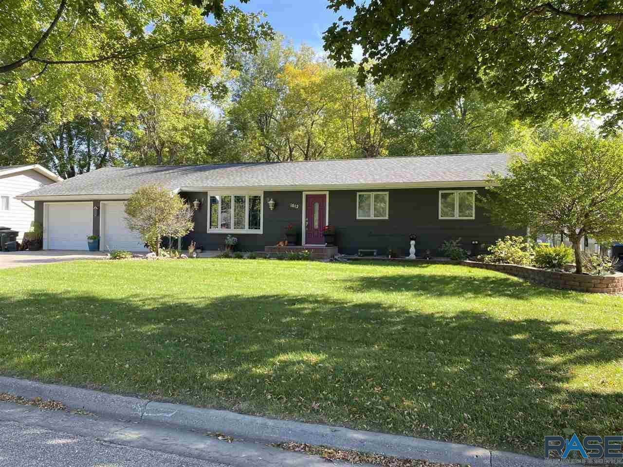 1012 Jackson St - Photo 1
