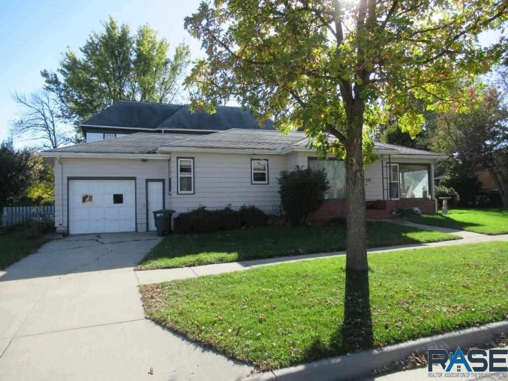 111 Dodge St - Photo 1