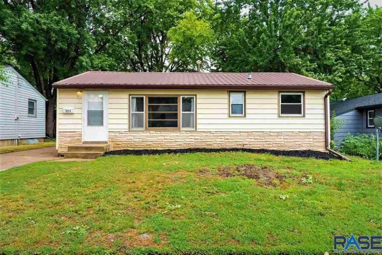 804 Williams Ave - Photo 1