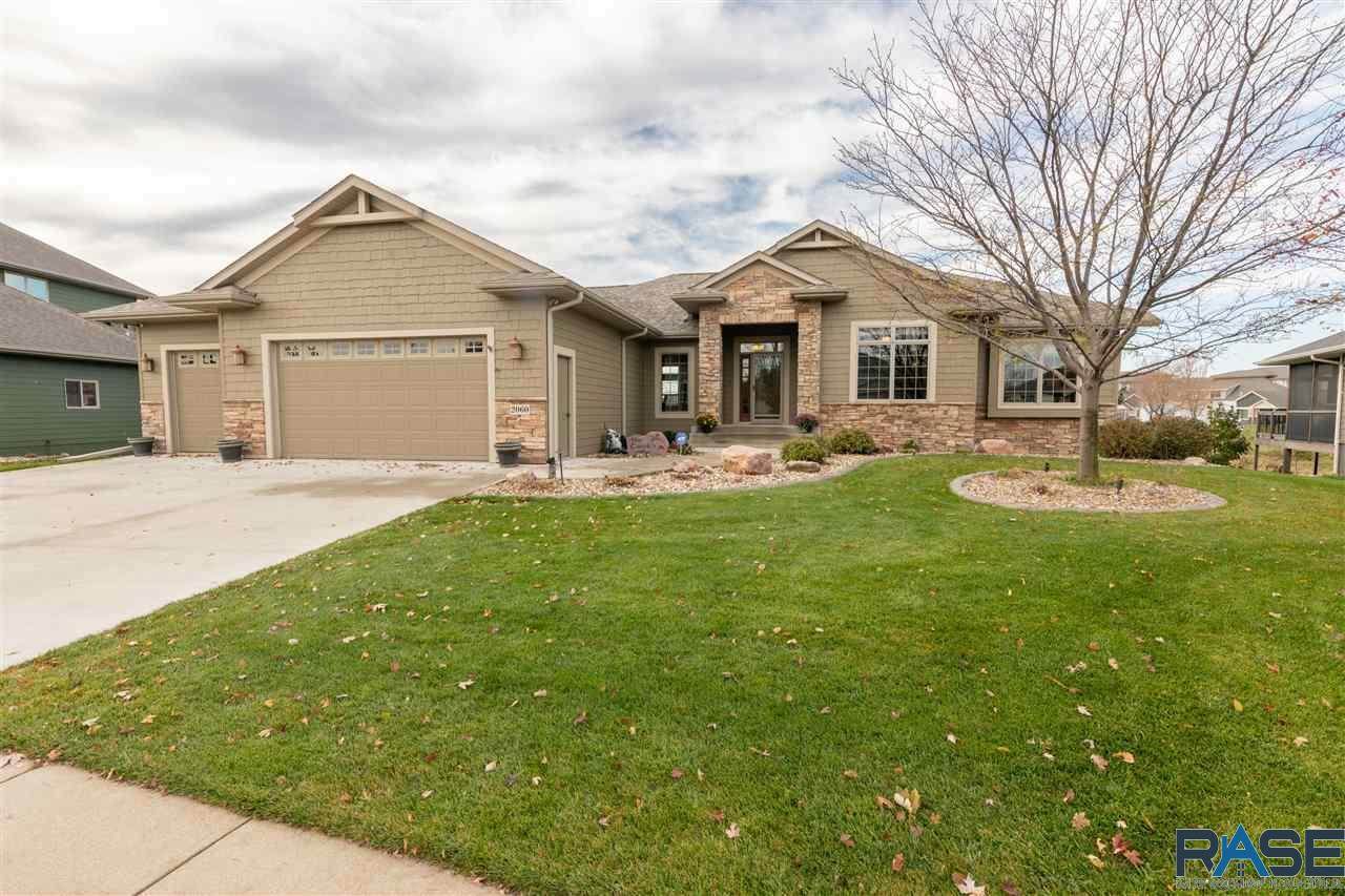 2060 Abbeystone Ct - Photo 1