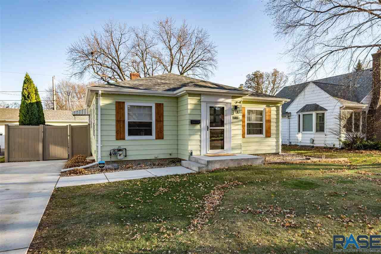 1616 Dana Dr - Photo 1