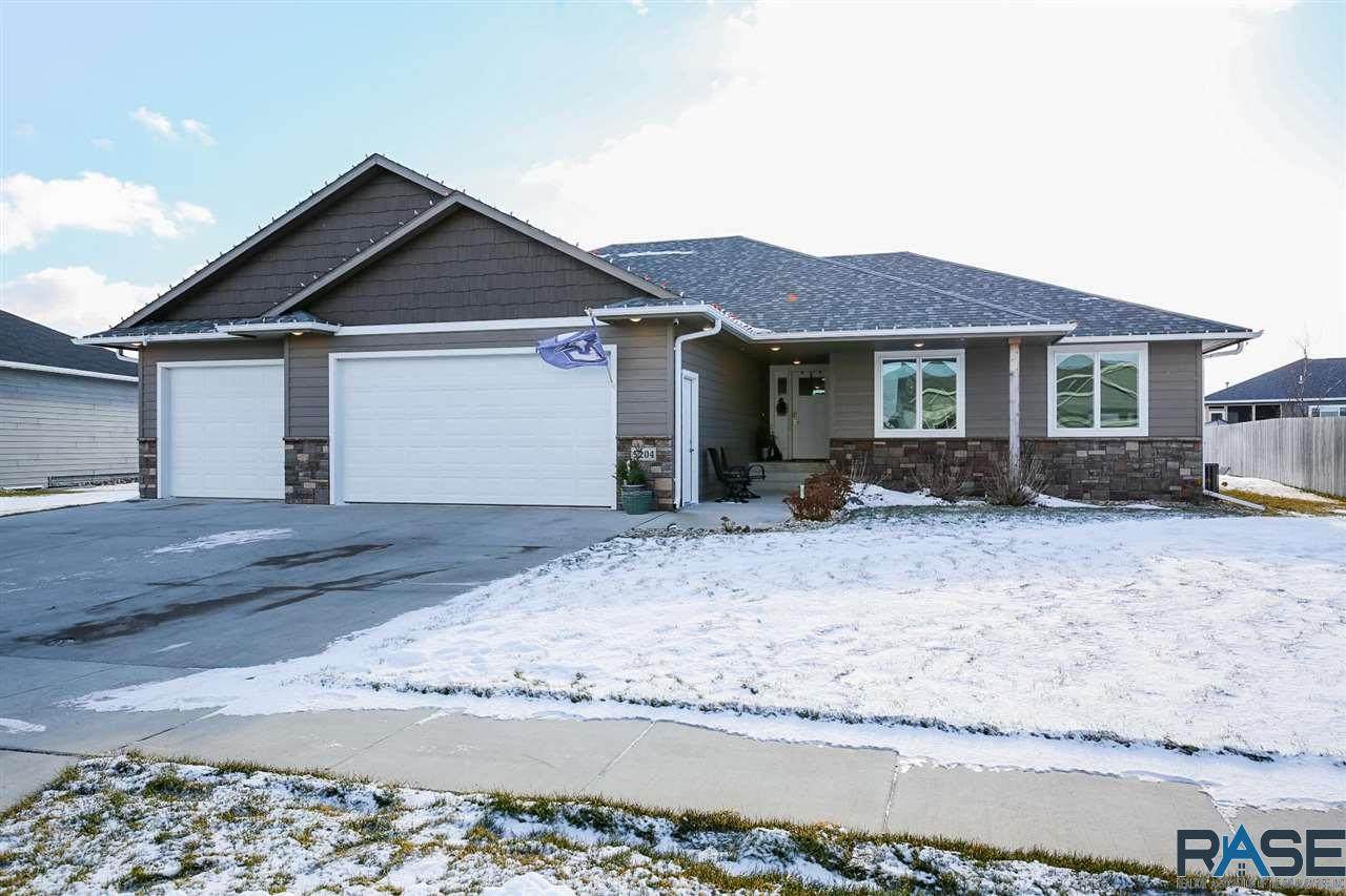 5204 Yarrow Trl - Photo 1