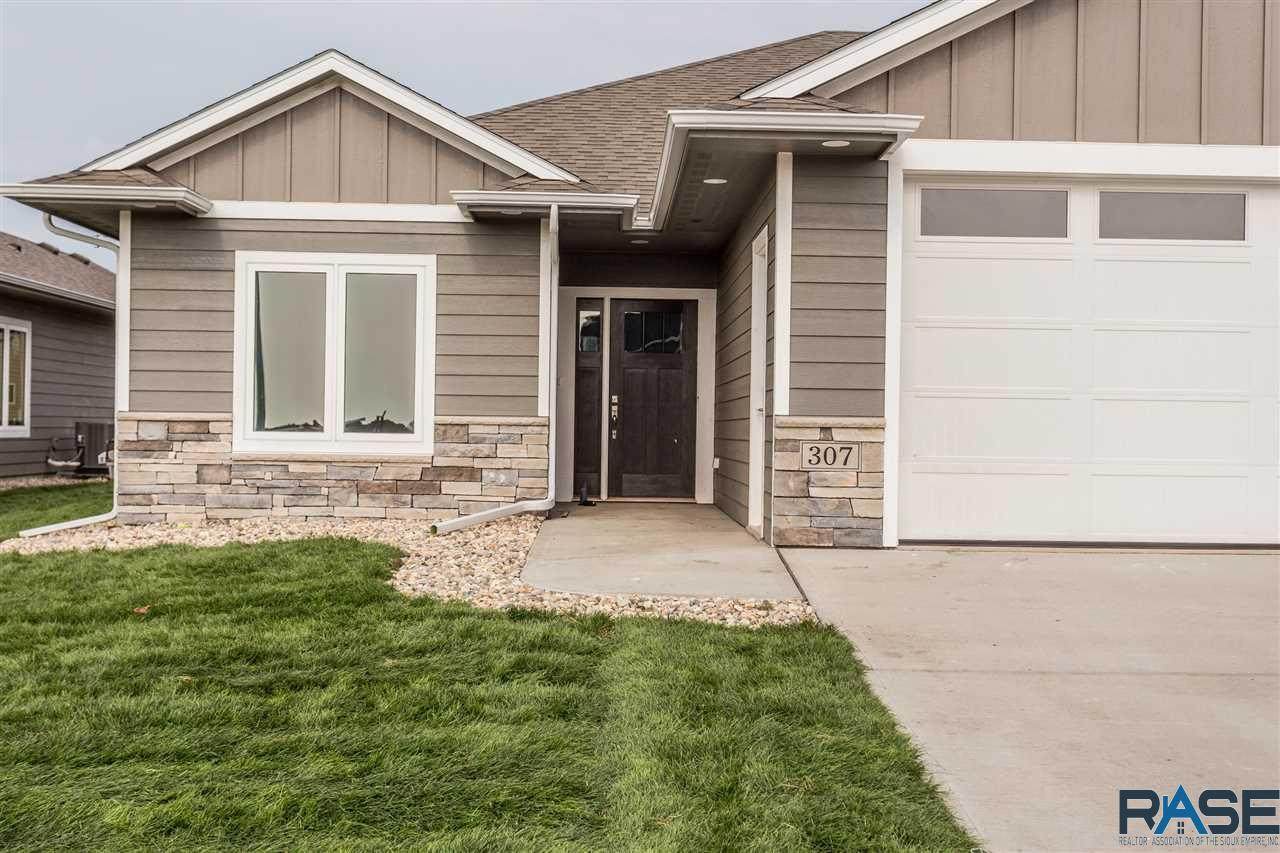 501 Granite Ave - Photo 1