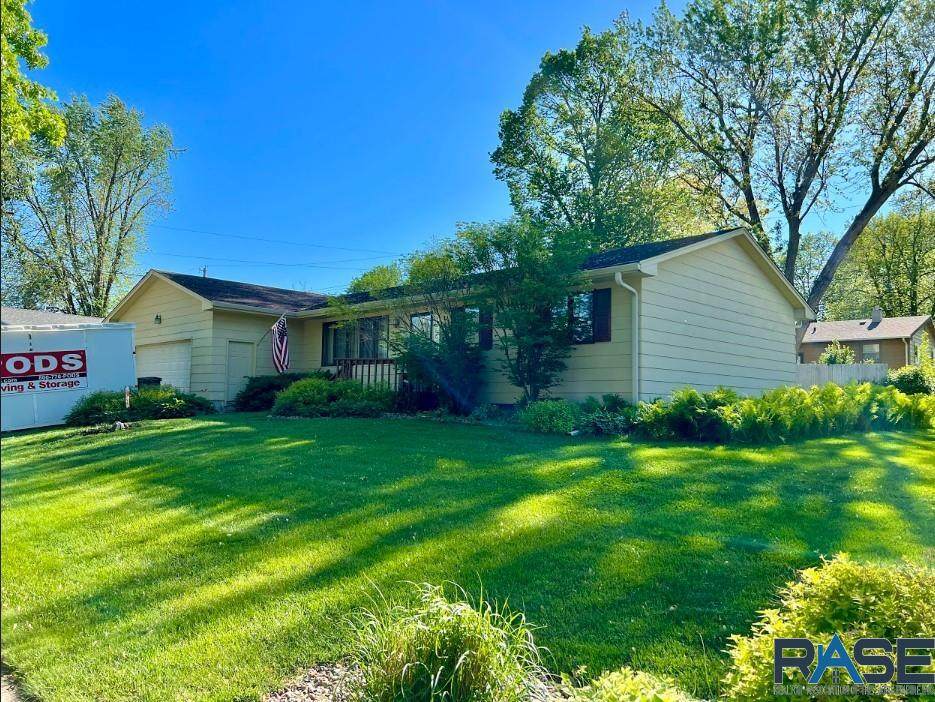 1301 Coates Rd - Photo 1