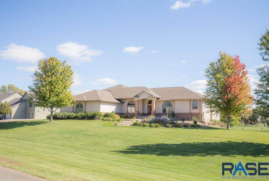 47156 Clubhouse Rd - Photo 1