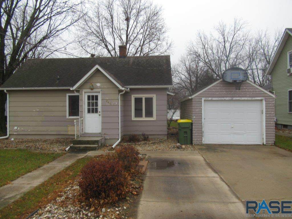 241 Mill St - Photo 1