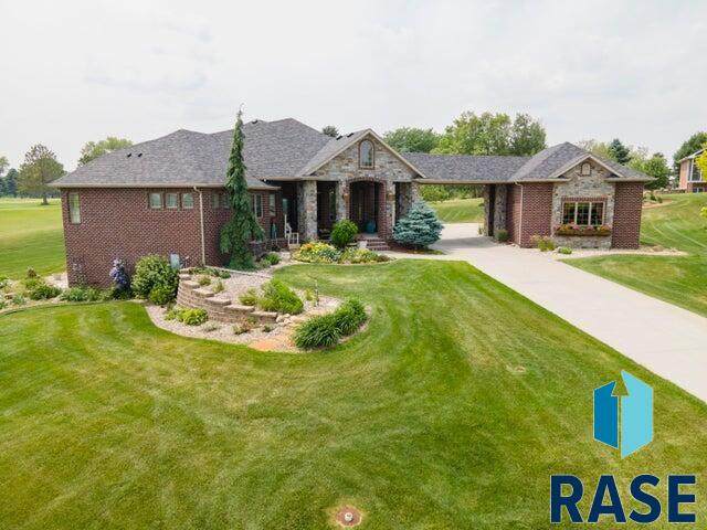 46885 Country Club Ln - Photo 1