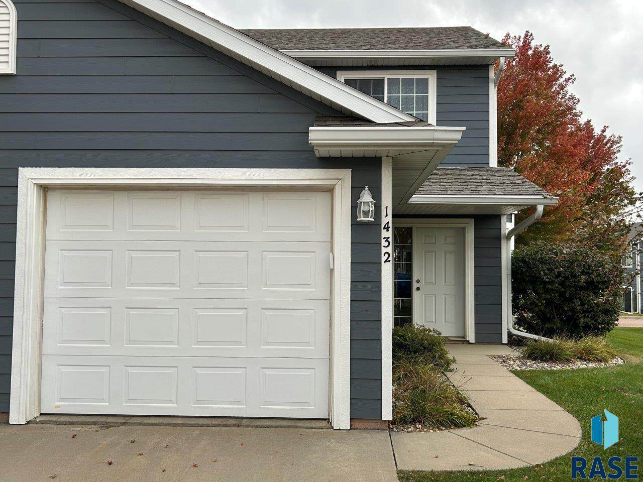 1432 Conifer Pl Place - Photo 1