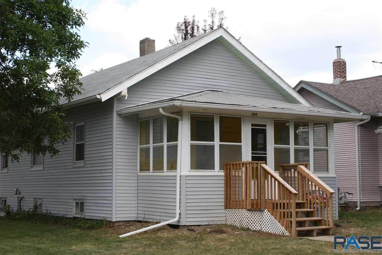 1214 7th St - Photo 1