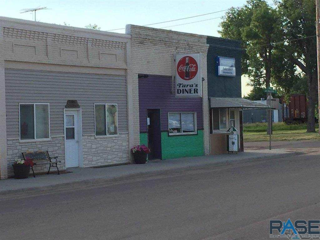 103 Main St - Photo 1