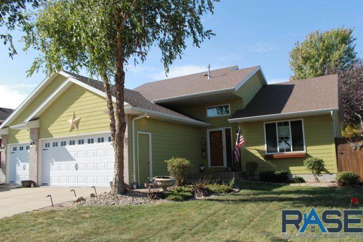 6725 Avalon Dr - Photo 1