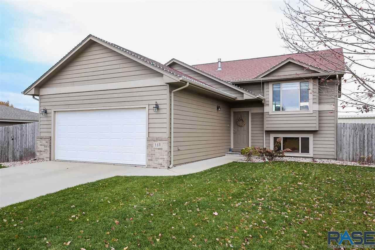 113 Cardinal Dr - Photo 1