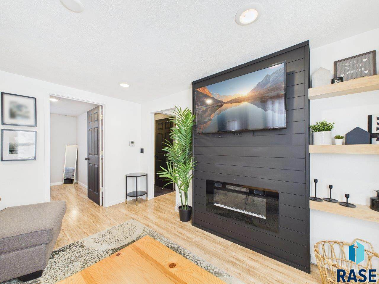 404 Highland Ave Avenue - Photo 1