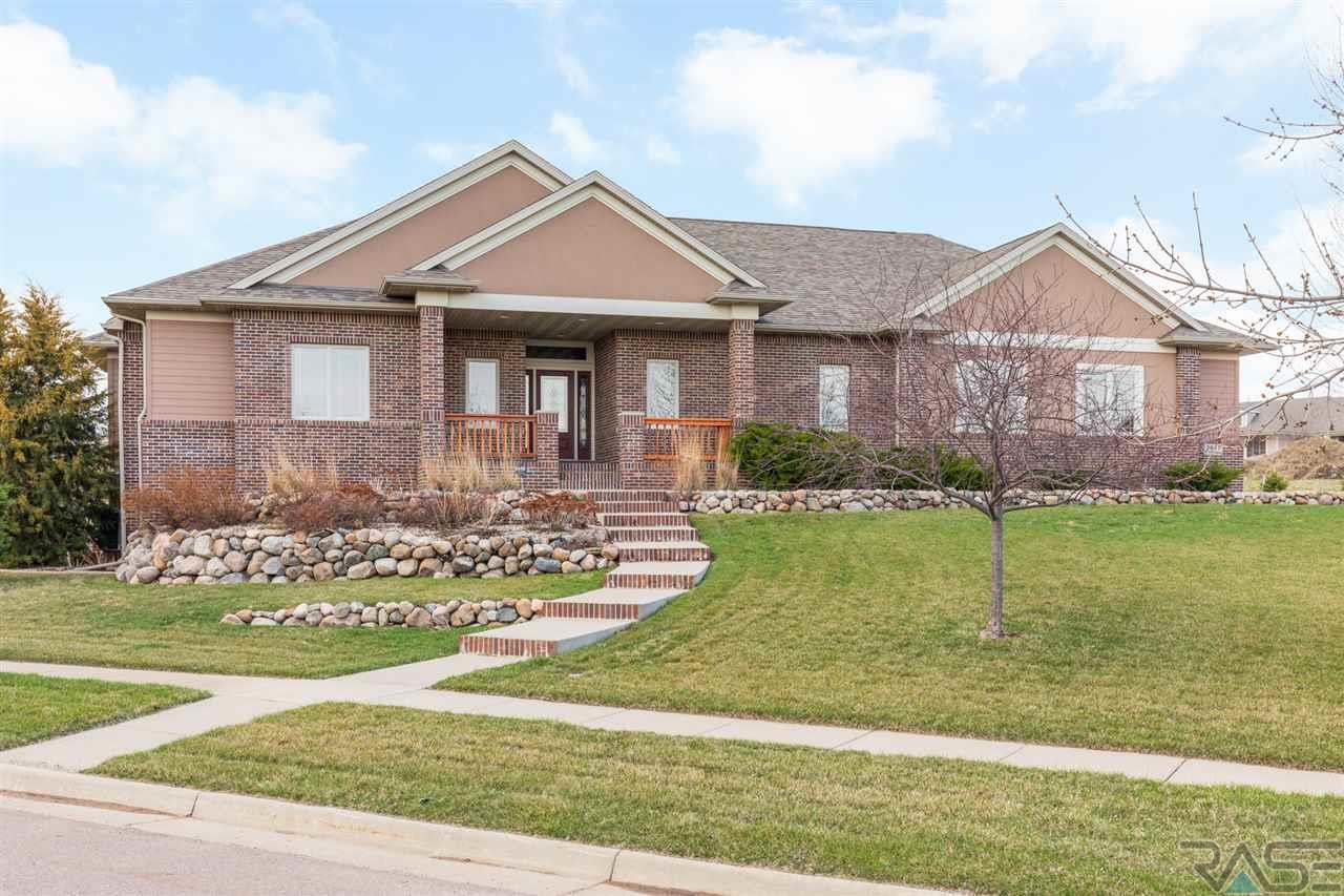 2617 Latigo Cir - Photo 1