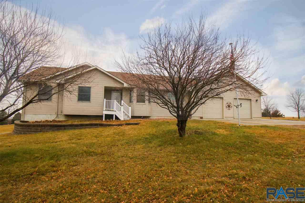 48292 Arrowhead Pl - Photo 1