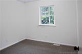 3033 Wooded Way - Photo 15
