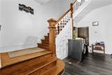 1832 Ekin Avenue - Photo 3