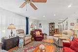 709 Montclair Street - Photo 4