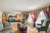 2579 Charlestown Road - Photo 36