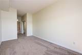 1 Riverpointe Plaza - Photo 12