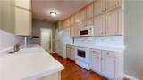 2122 Pickwick Drive - Photo 3