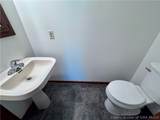9320 Pekin Road - Photo 19