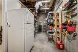 801 E 10th St - Photo 35