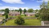 405 Hemlock Road - Photo 12