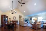 631 Kingsbury Court - Photo 16