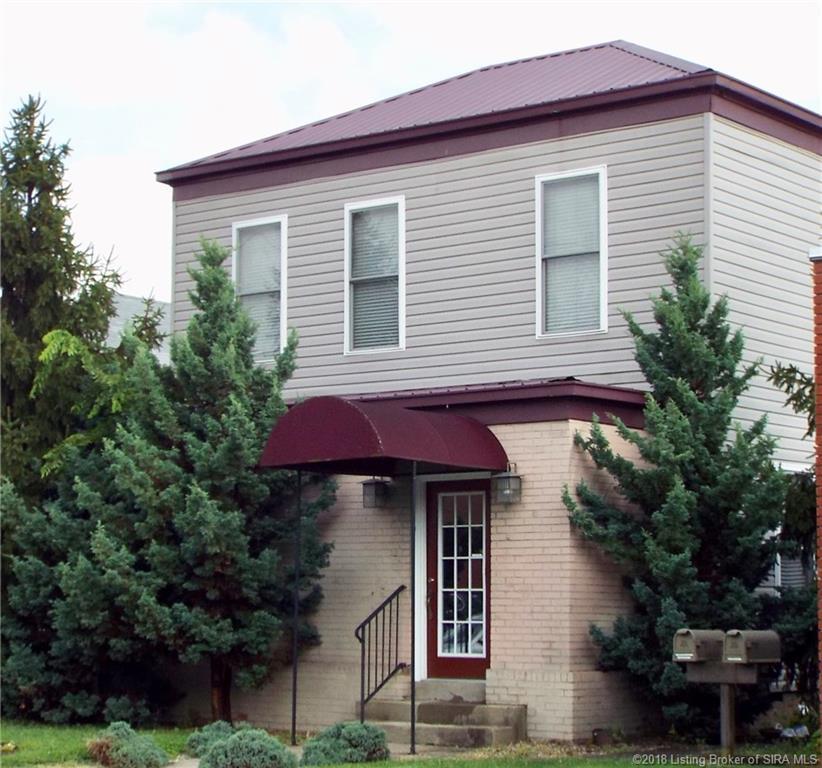 534 Court Avenue - Photo 1