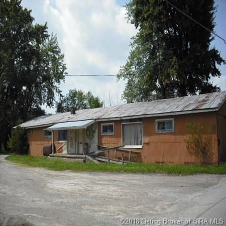 910 Railroad Street - Photo 1