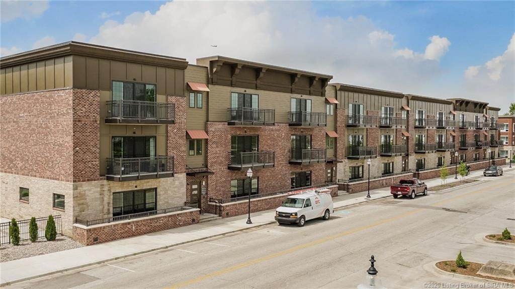 220 Mulberry Street - Photo 1