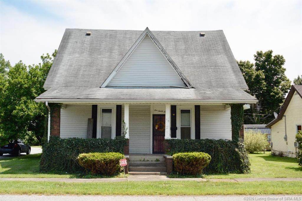195 Washington Street - Photo 1