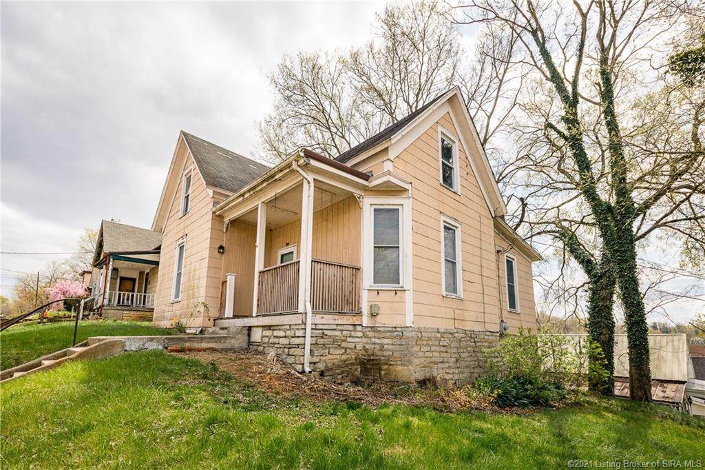 301 Walnut Street - Photo 1
