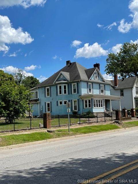 403 Main Street - Photo 1